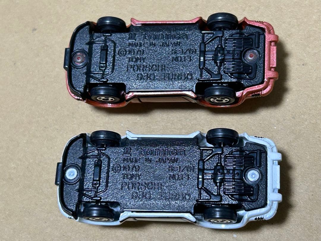 日本製 トミカ ポルシェ930ターボ 2台セット