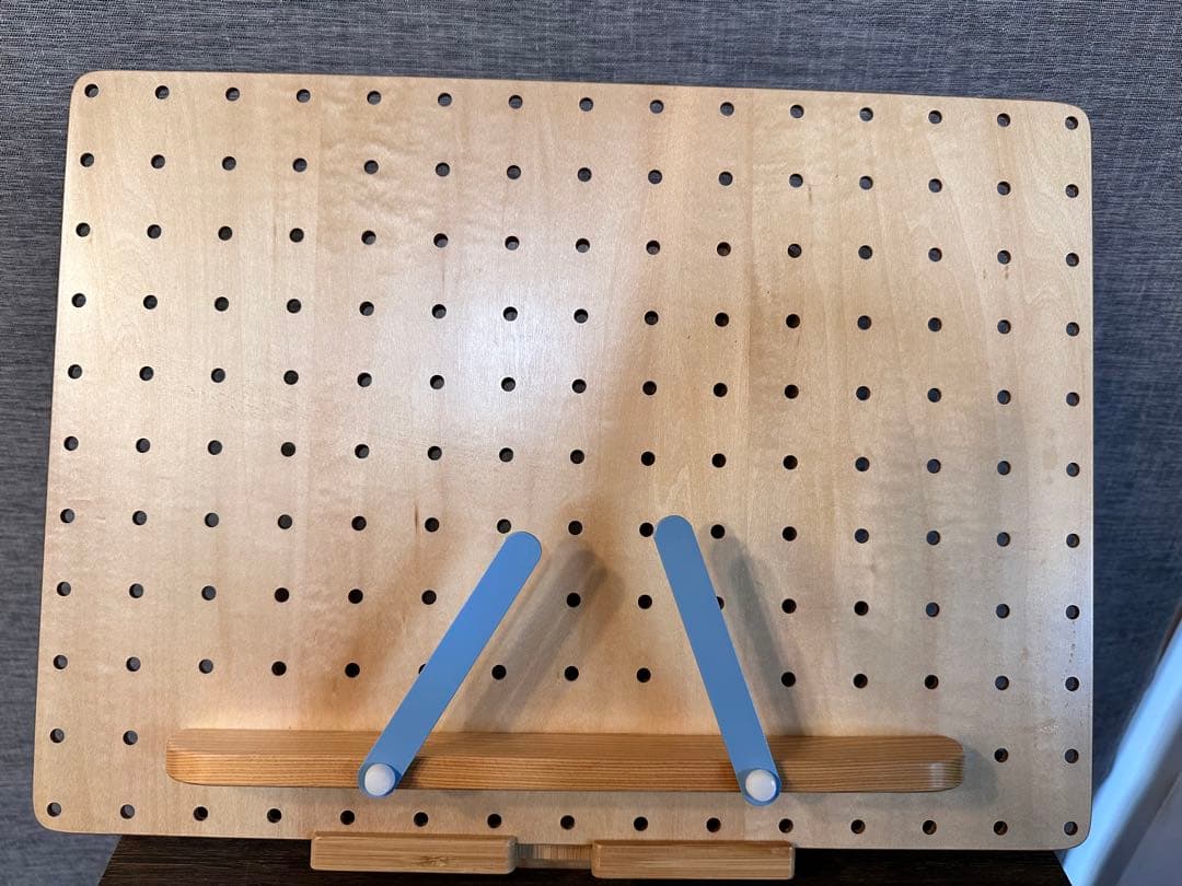 チェインジングボード　書見台　転倒防止プレート付き