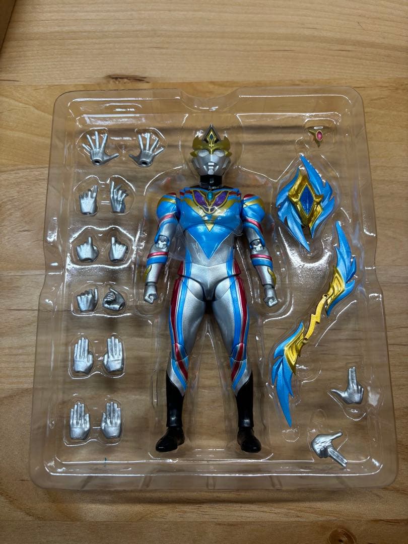 フィギュアーツ　ウルトラマンデッカー　まとめ売り