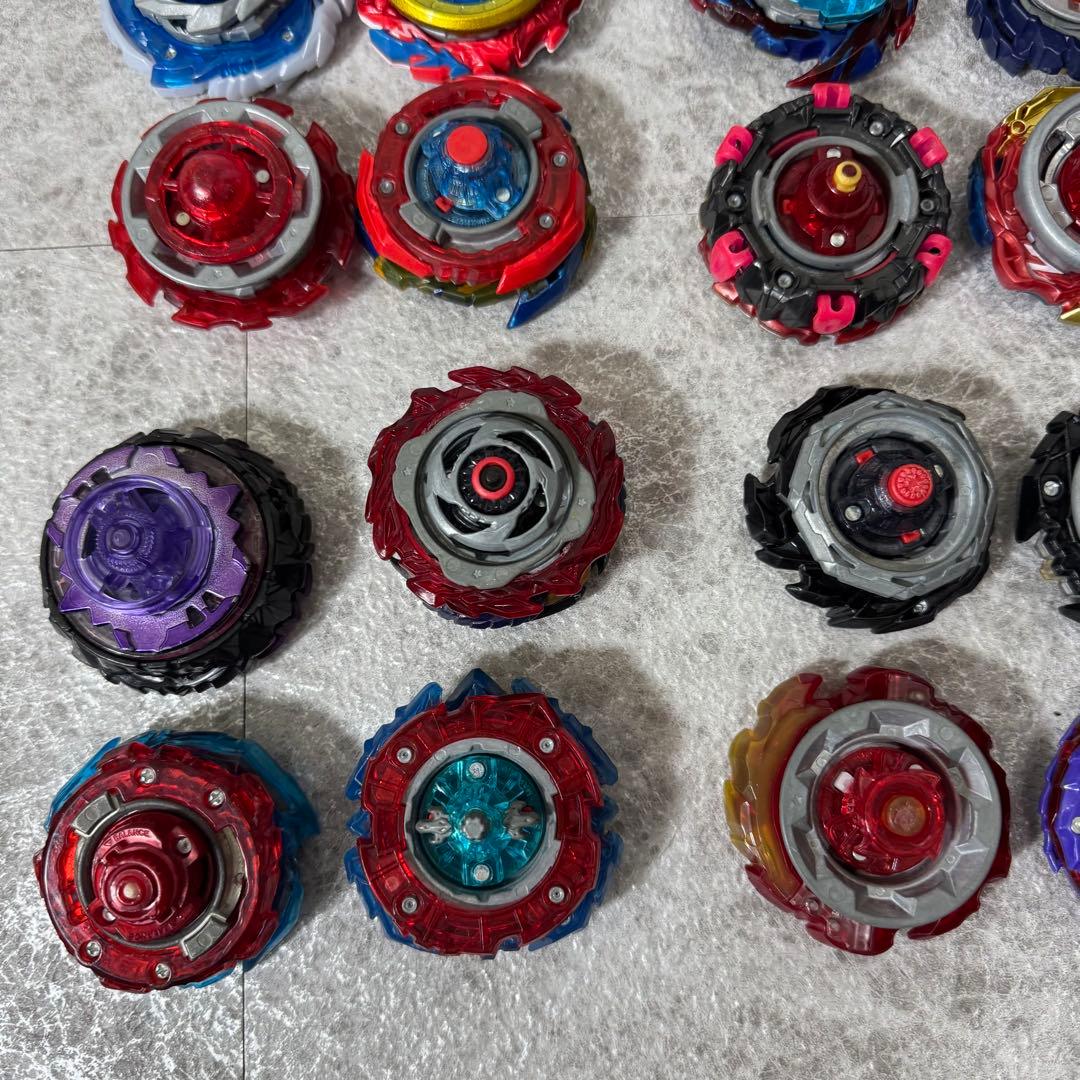 ベイブレードバースト まとめ売り 本体38個 インフィニットアキレス 含む