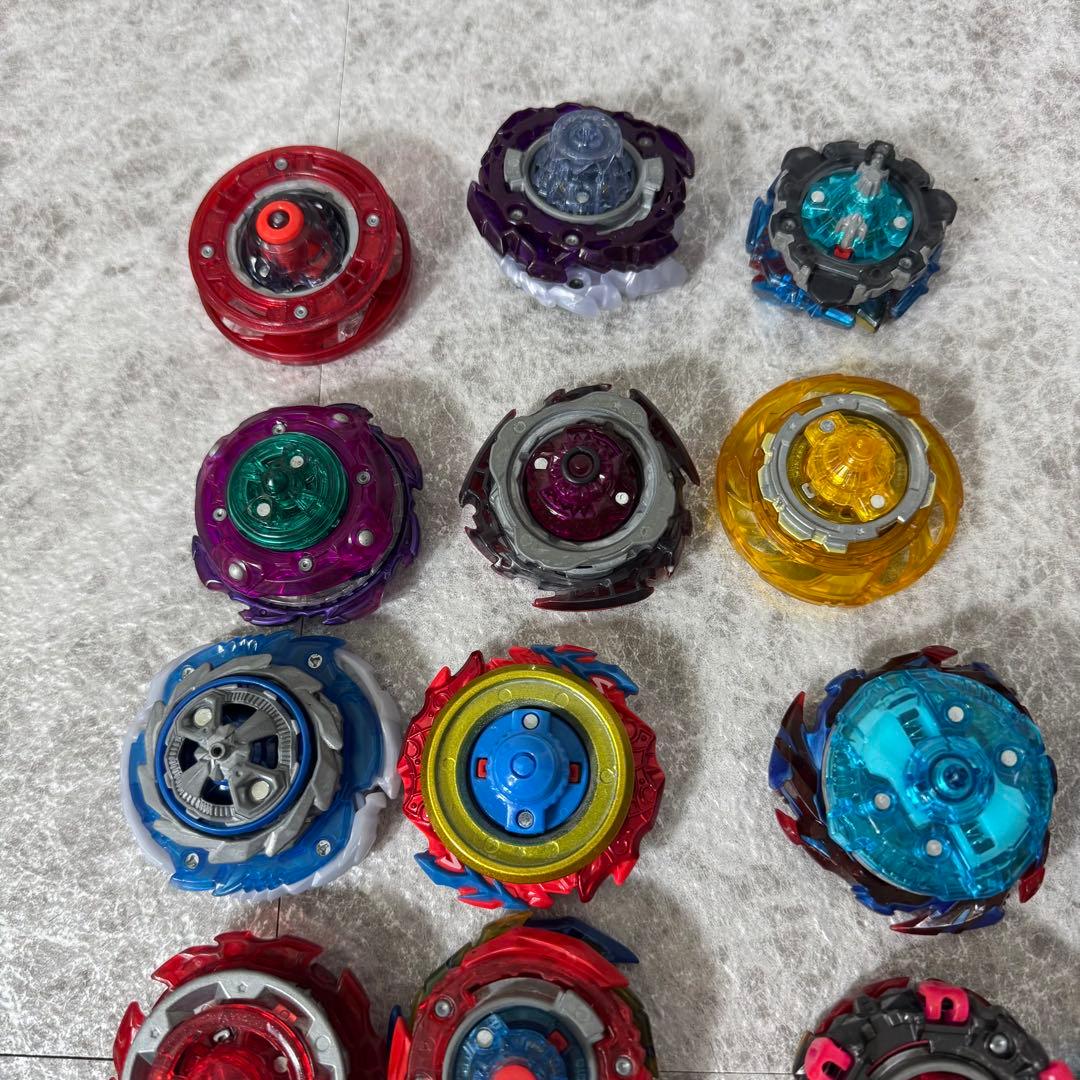 ベイブレードバースト まとめ売り 本体38個 インフィニットアキレス 含む