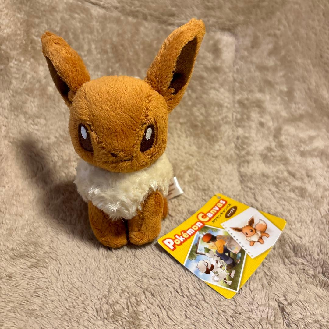 ポケモンセンター　キャンバス　イーブイぬいぐるみ