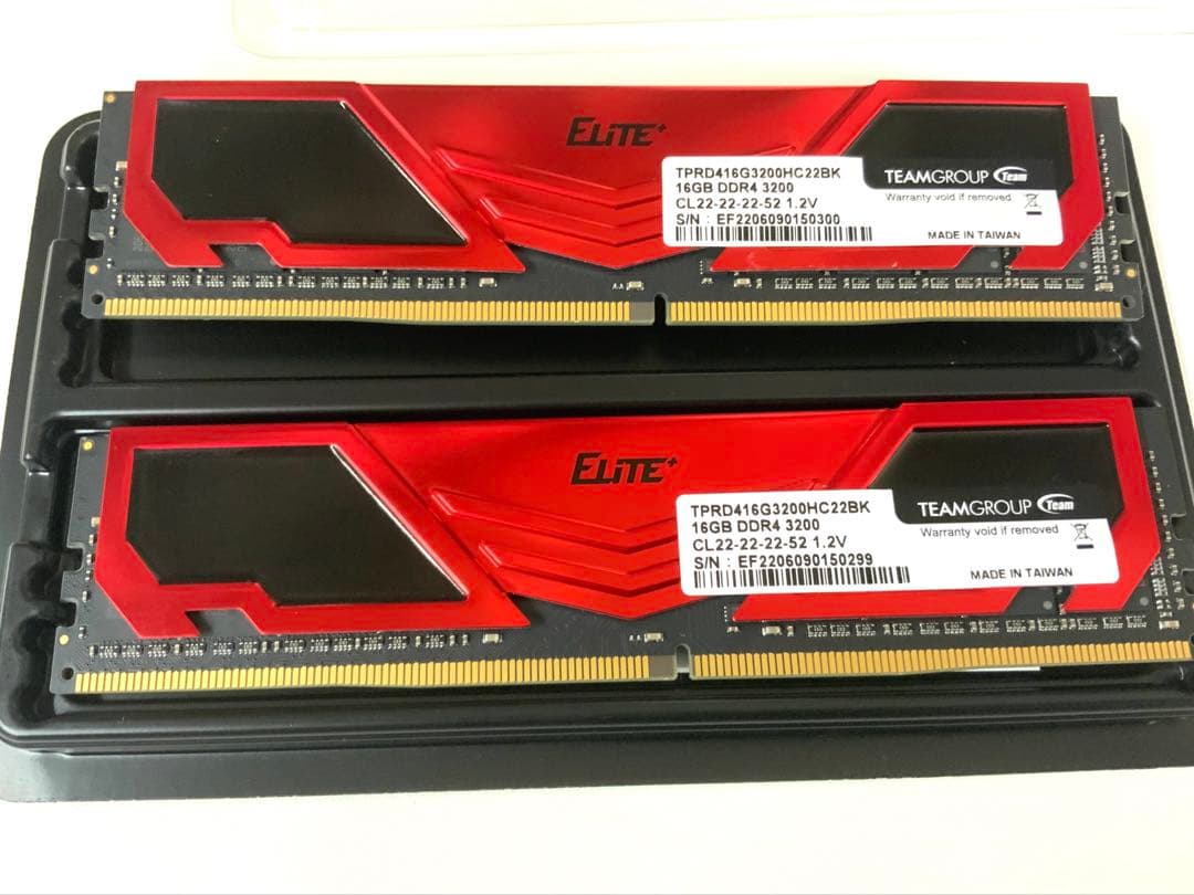 Team DDR4 3200MHz 32GB (2x16GB) メモリー