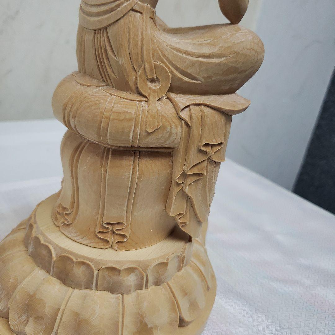 Ｂフライデー蔵出し特価　希少仏像★ヒバ材１木造り 弥勒菩薩半跏像4寸