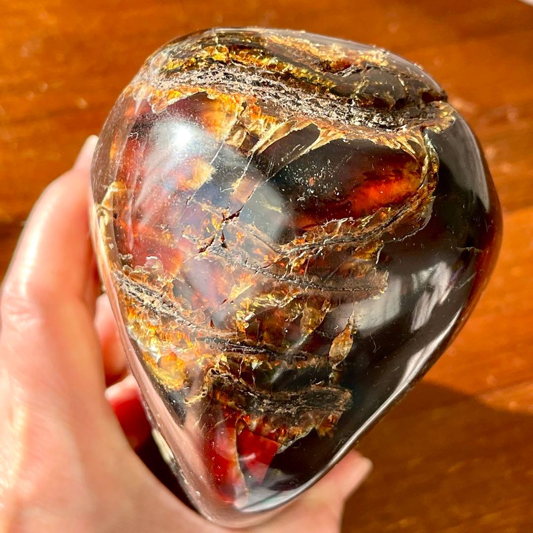 巨大 琥珀 原石 標本 688g アンバー チェリー ブルー タイガー 鑑賞石