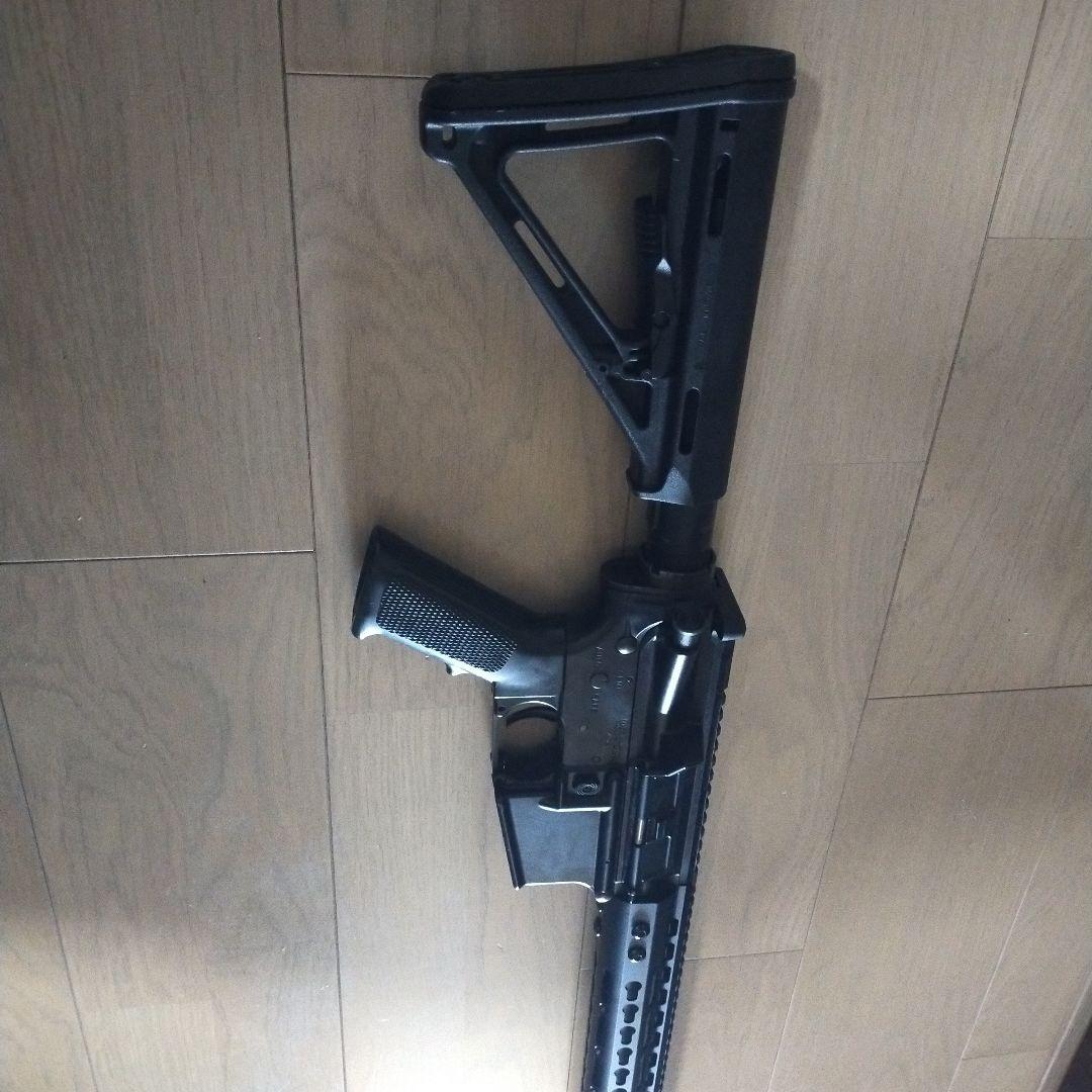 東京マルイ　次世代M4 CQB-R