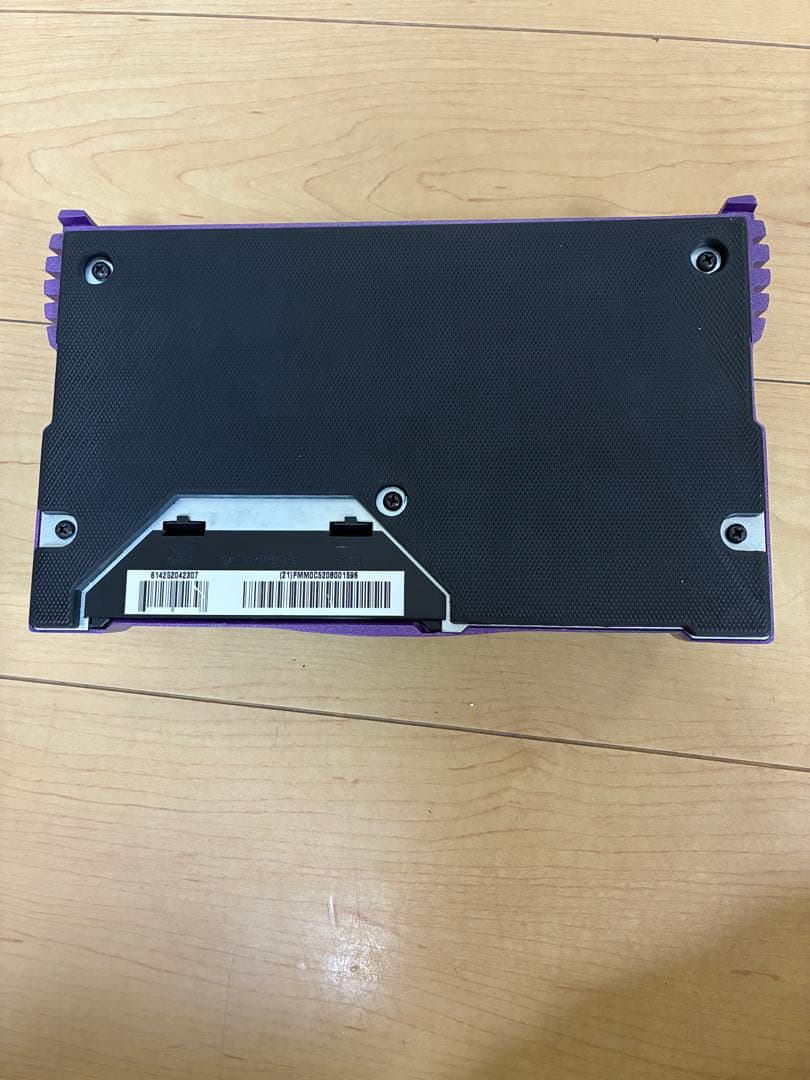 Line6 FM4 Filter Modeler、EPペダル、アダプターのセット