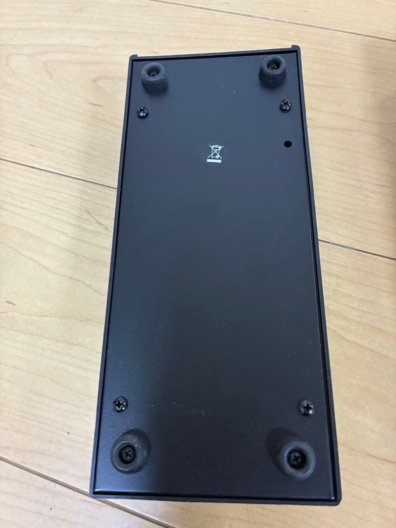 Line6 FM4 Filter Modeler、EPペダル、アダプターのセット