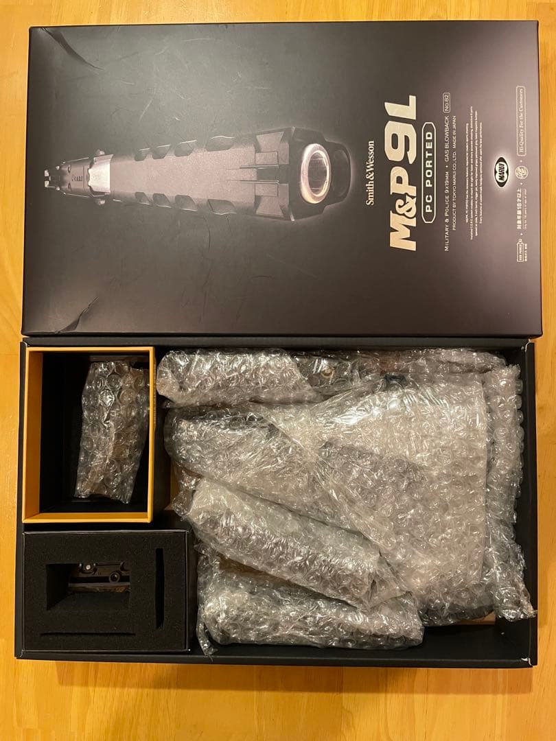 新品ダットサイト搭載　マルイM&P 9L PCポーテッド　スペアマガジン3本付き