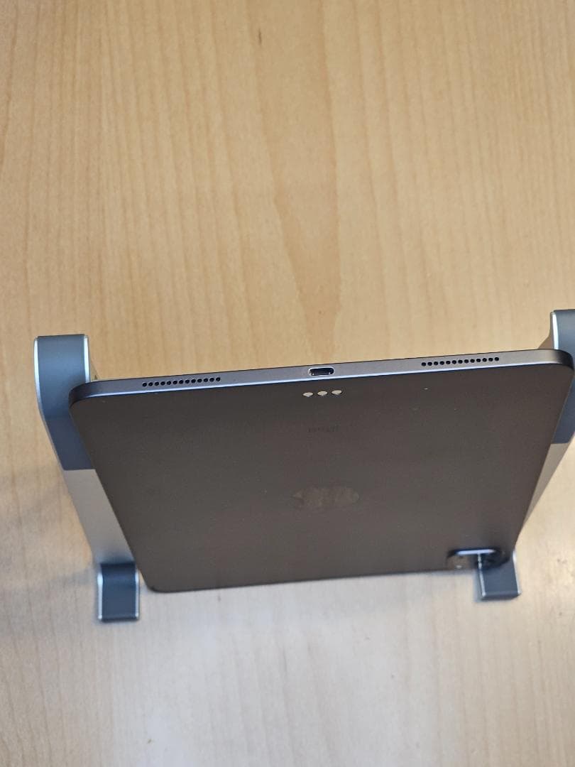 Apple iPad Pro 11インチ 第2世代 128GB スペースグレイ