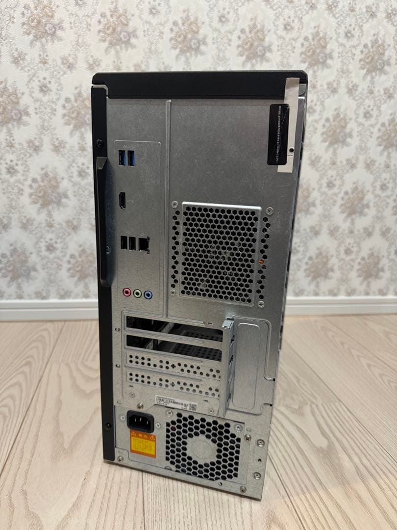 ASUS デスクトップPC CORE i7 9700K