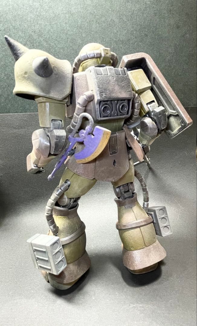 ザク　塗装済完成品　ガンプラ 全塗装　ガンプラ完成品