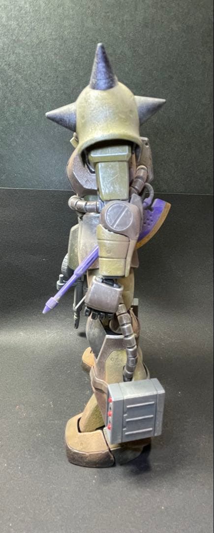 ザク　塗装済完成品　ガンプラ 全塗装　ガンプラ完成品