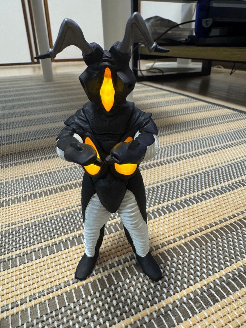 究極アルティメットルミナス ゼットン　最終値下げ