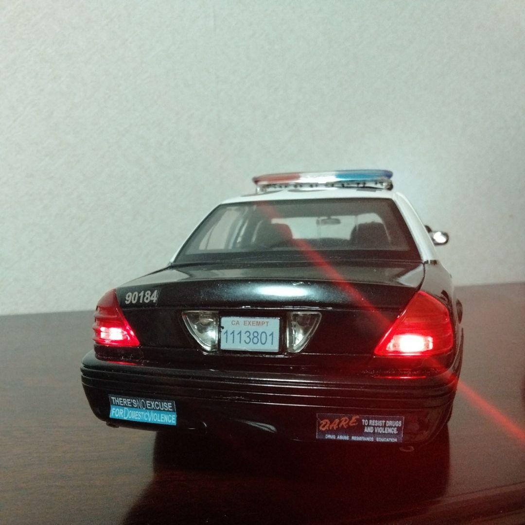 LEDカスタムパトカー 1/18 LAPD/ ロサンゼルス市警