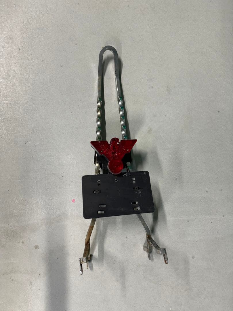 イーグル　テールランプ