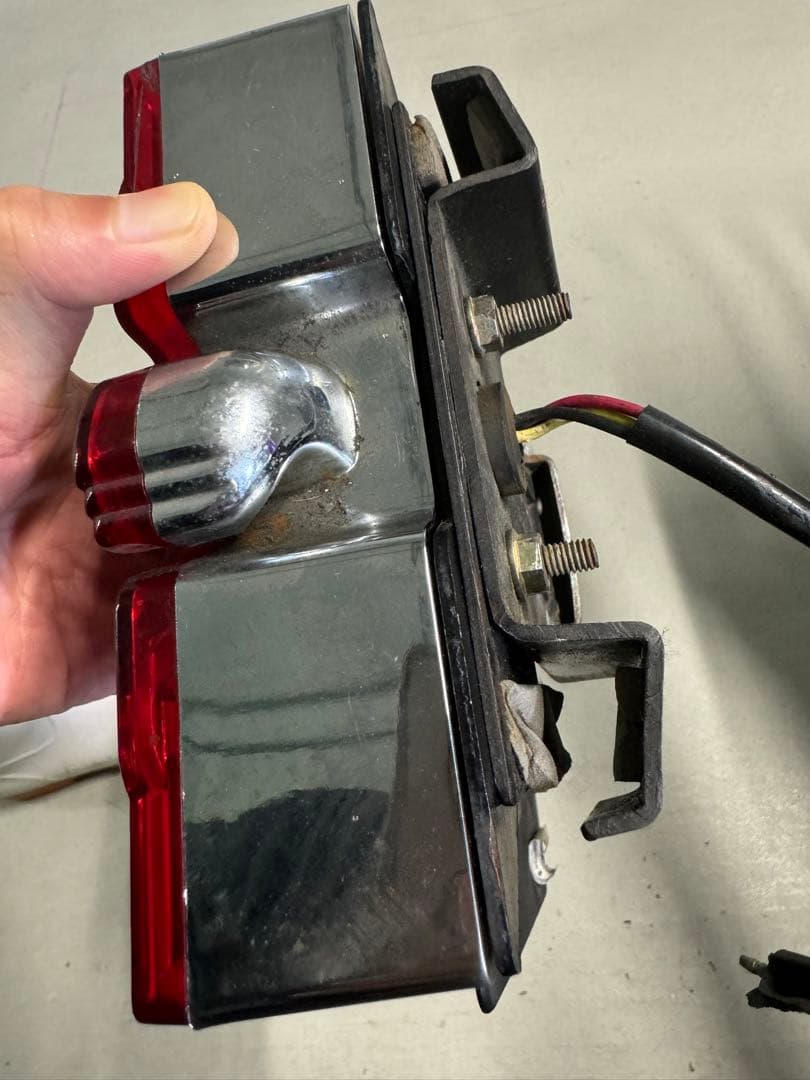 イーグル　テールランプ