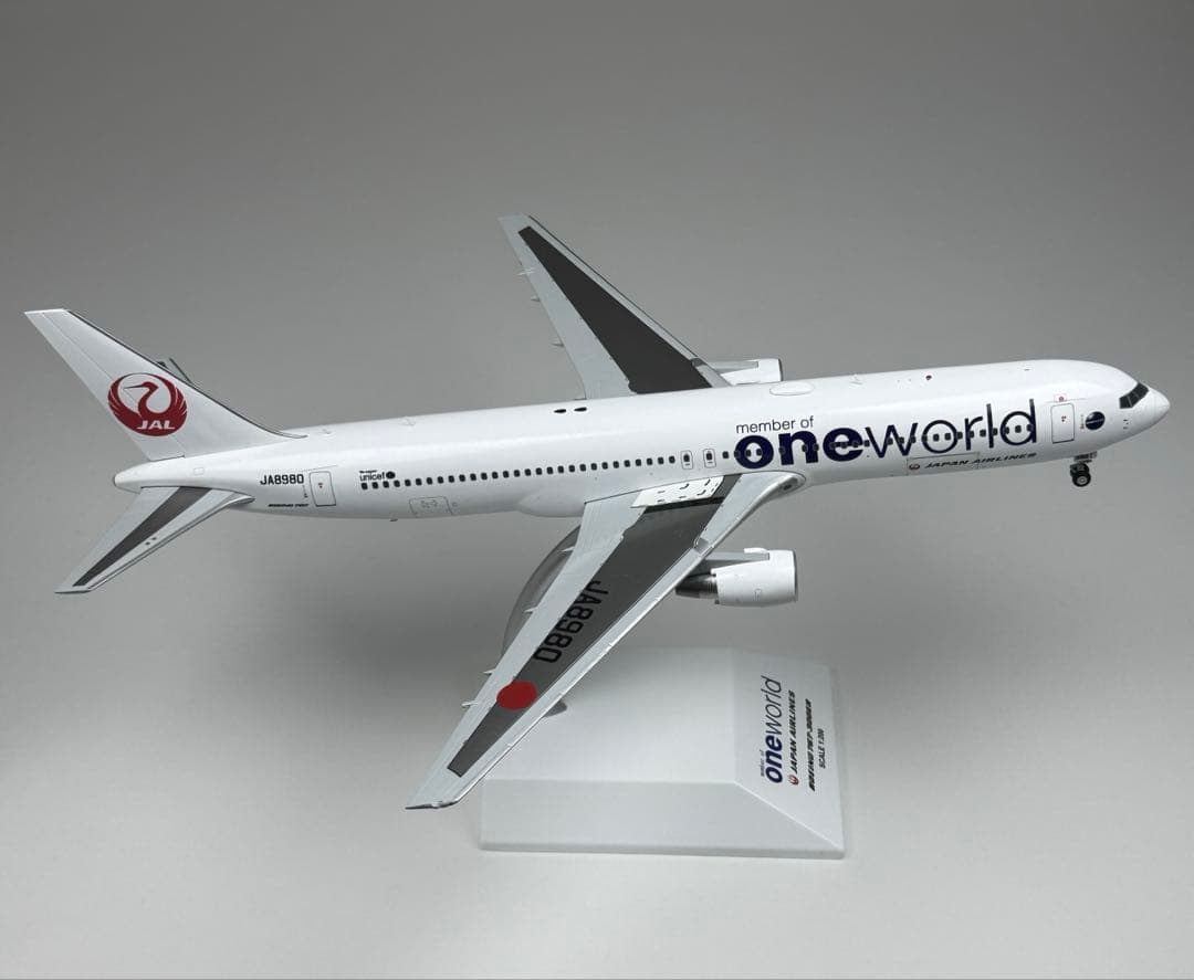 レア 1/200 JAL B767-300ER JA8980 One World