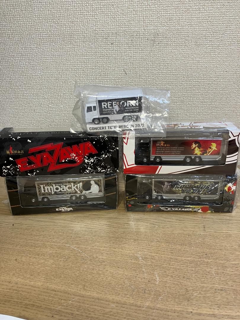 矢沢永吉　トランポ4台 ミニカ１台