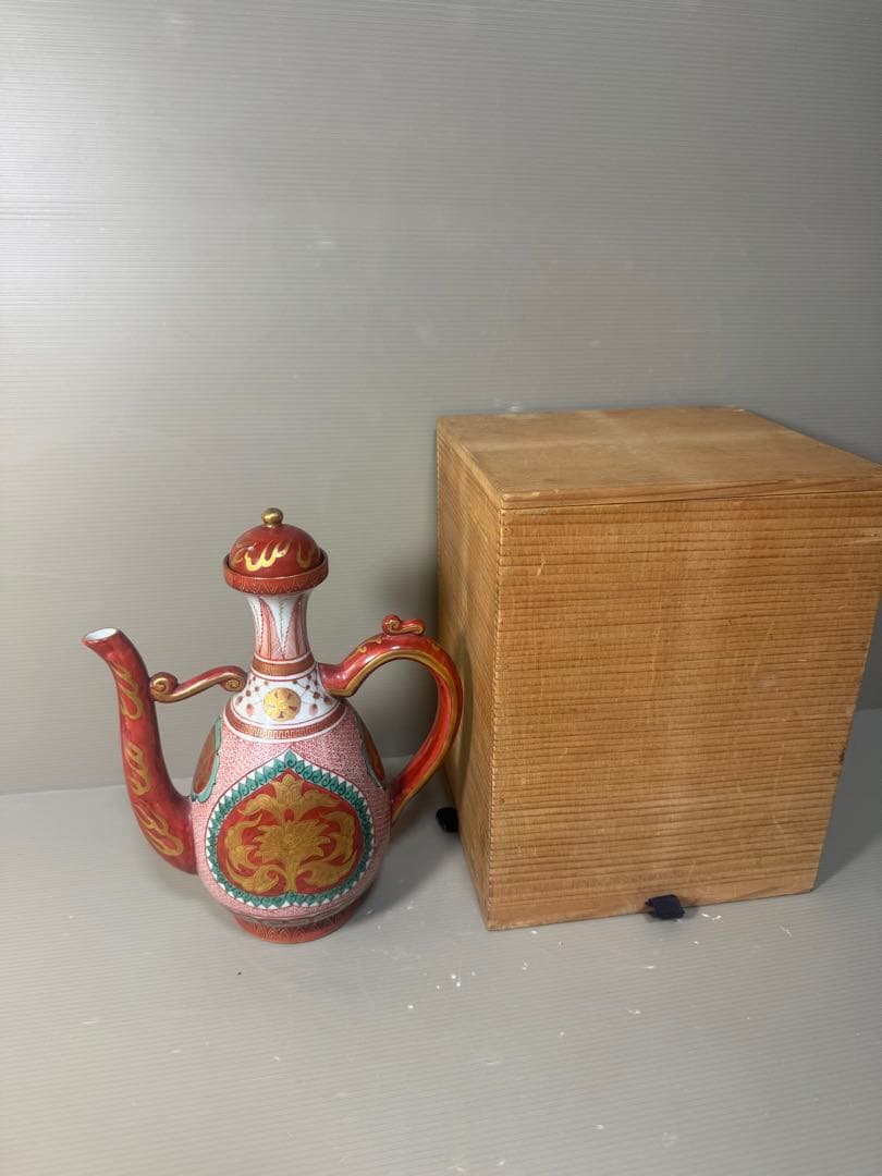 2642 九谷焼 角福　赤絵 金蘭手 仙盞瓶　酒器　時代物