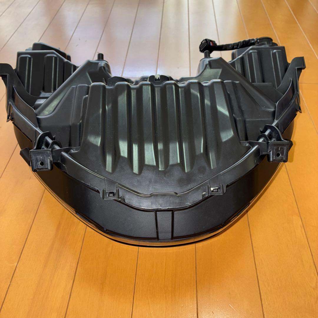 純正ヘッドライト