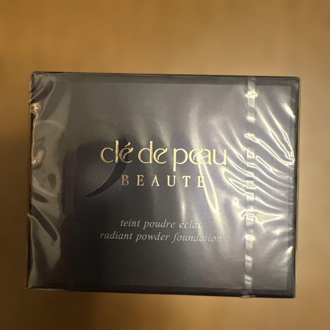 クレ・ド・ポー・ボーテ タンプードルエクレール オークル10 11g