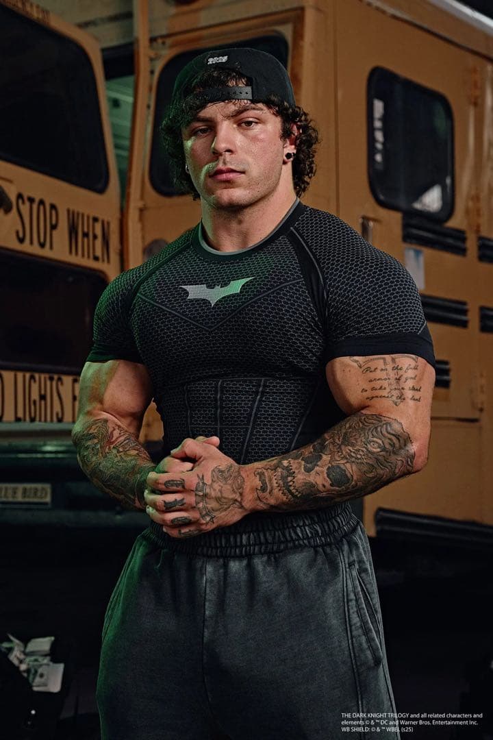 【新品未開封】 x Batman Black Size：M