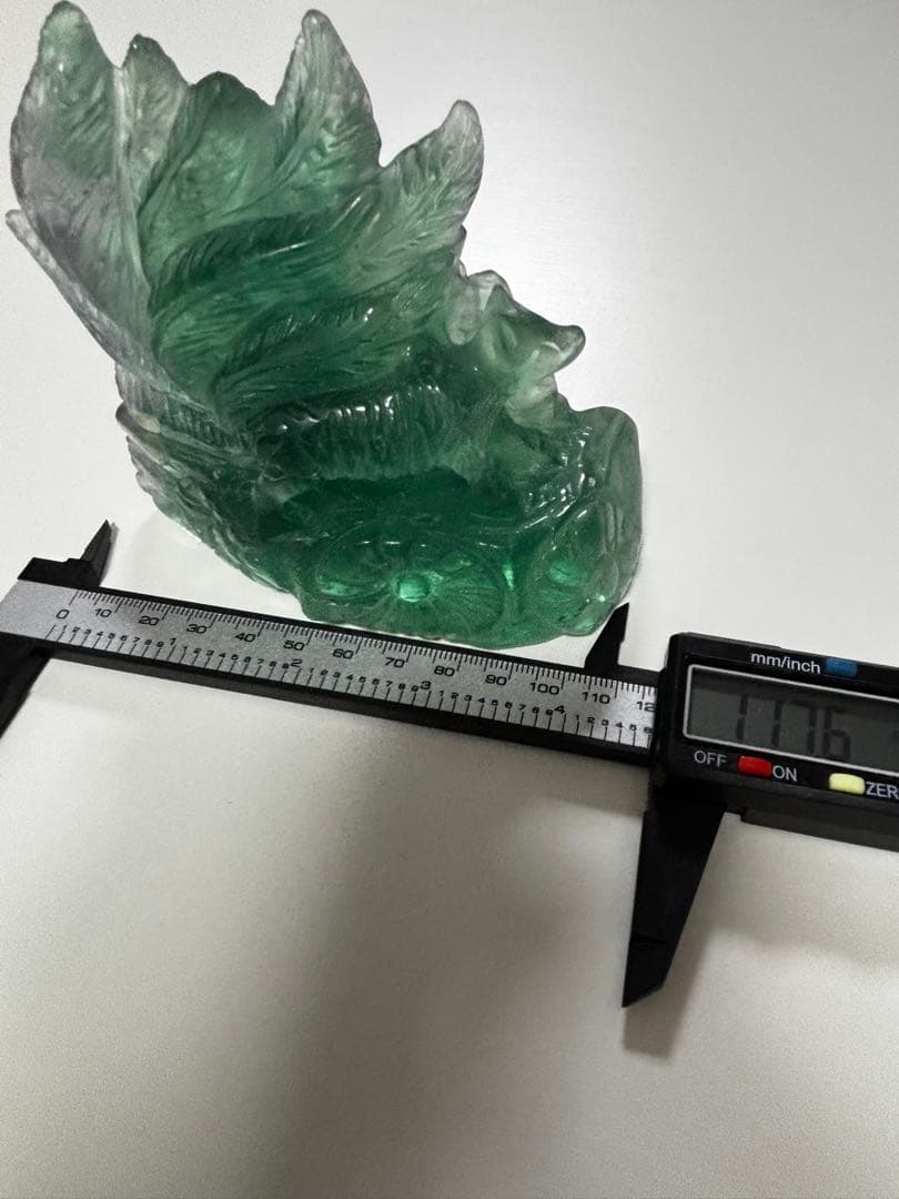 フロライト九尾置き物天然石