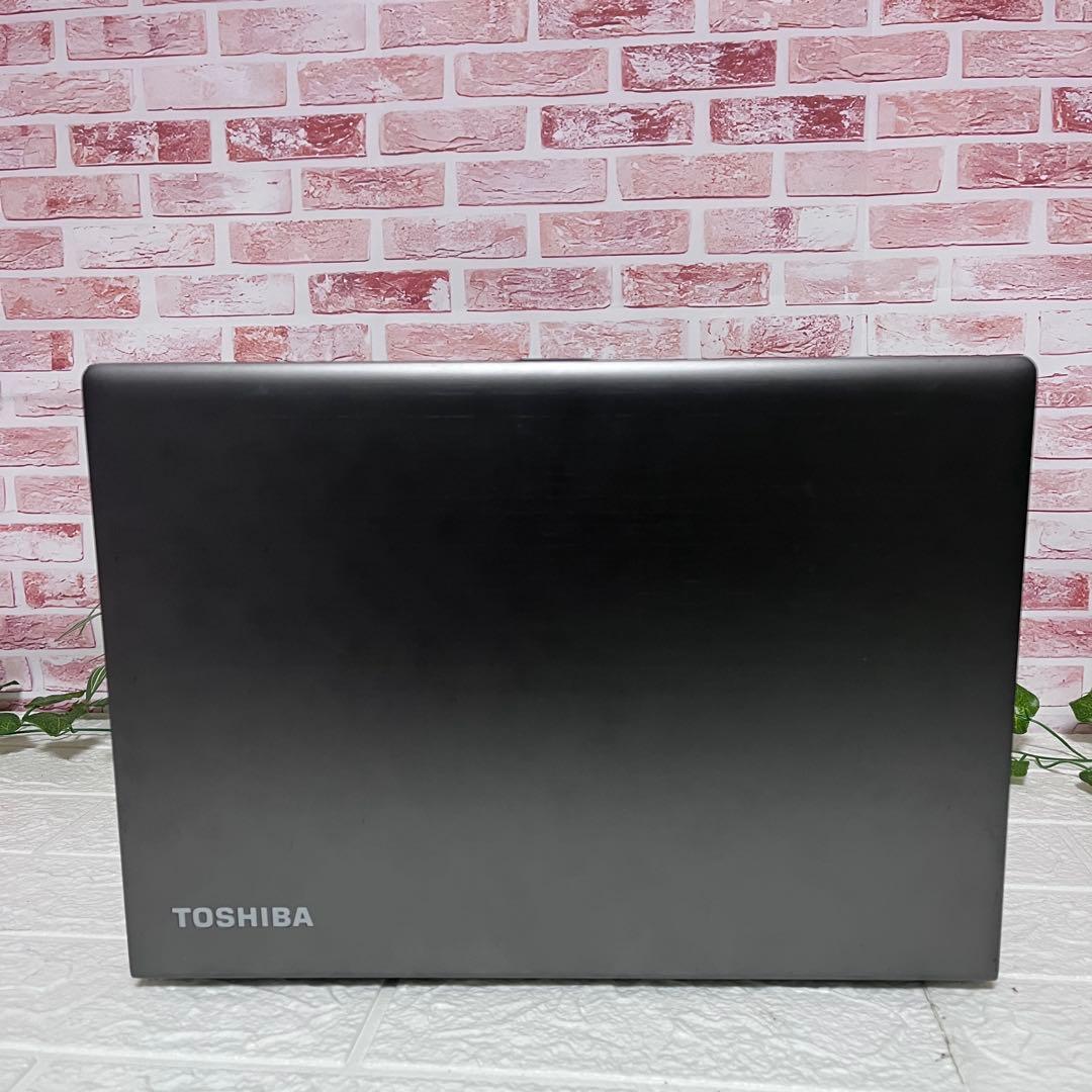 ★中古東芝パソコン SSD新品128GB メモリ8GB★カメラ ノートPC114