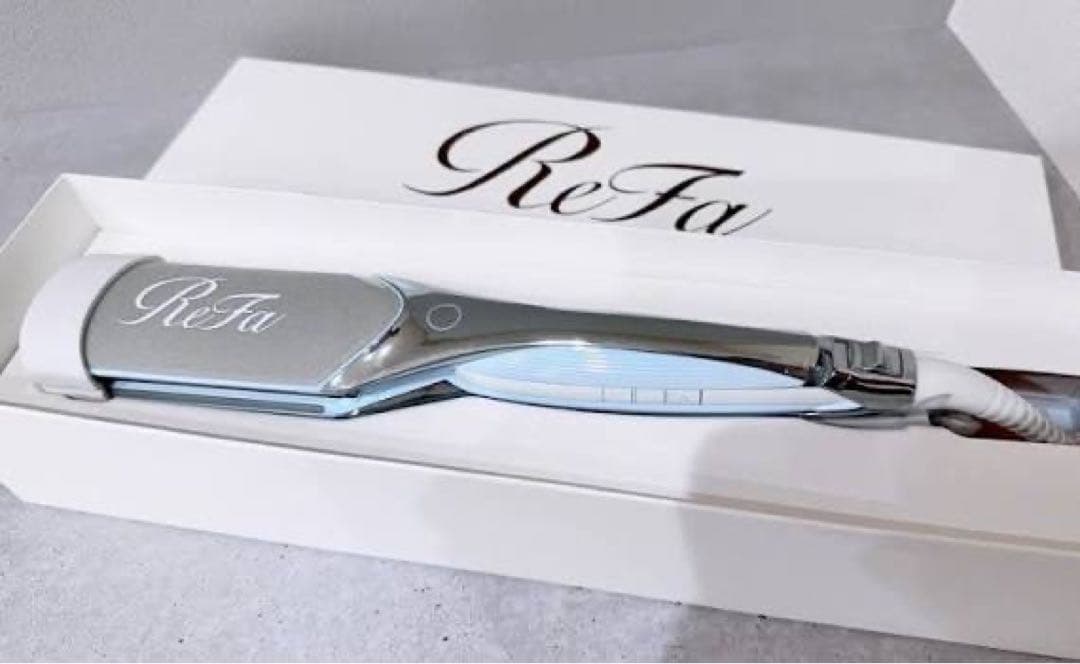 【新品未使用】ReFaリファ パワーストレートアイロン プロ ホワイト