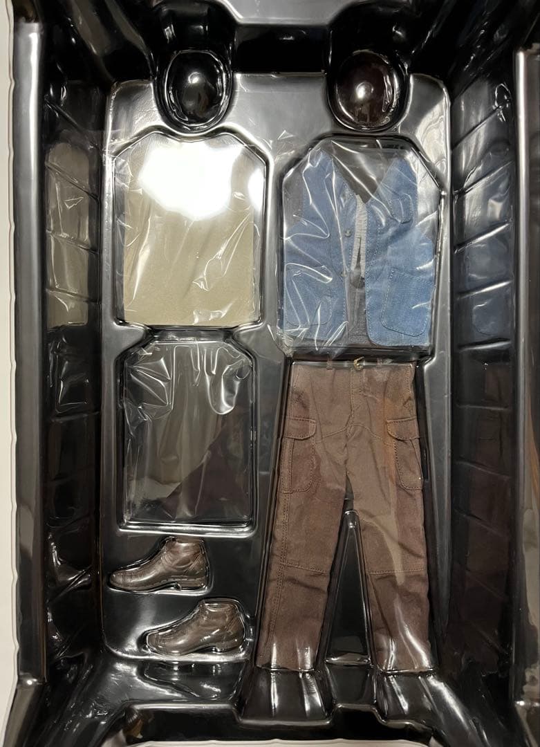 ホットトイズ エクスペンダブルズ2 バーニー・ロス 1/6 スタローン