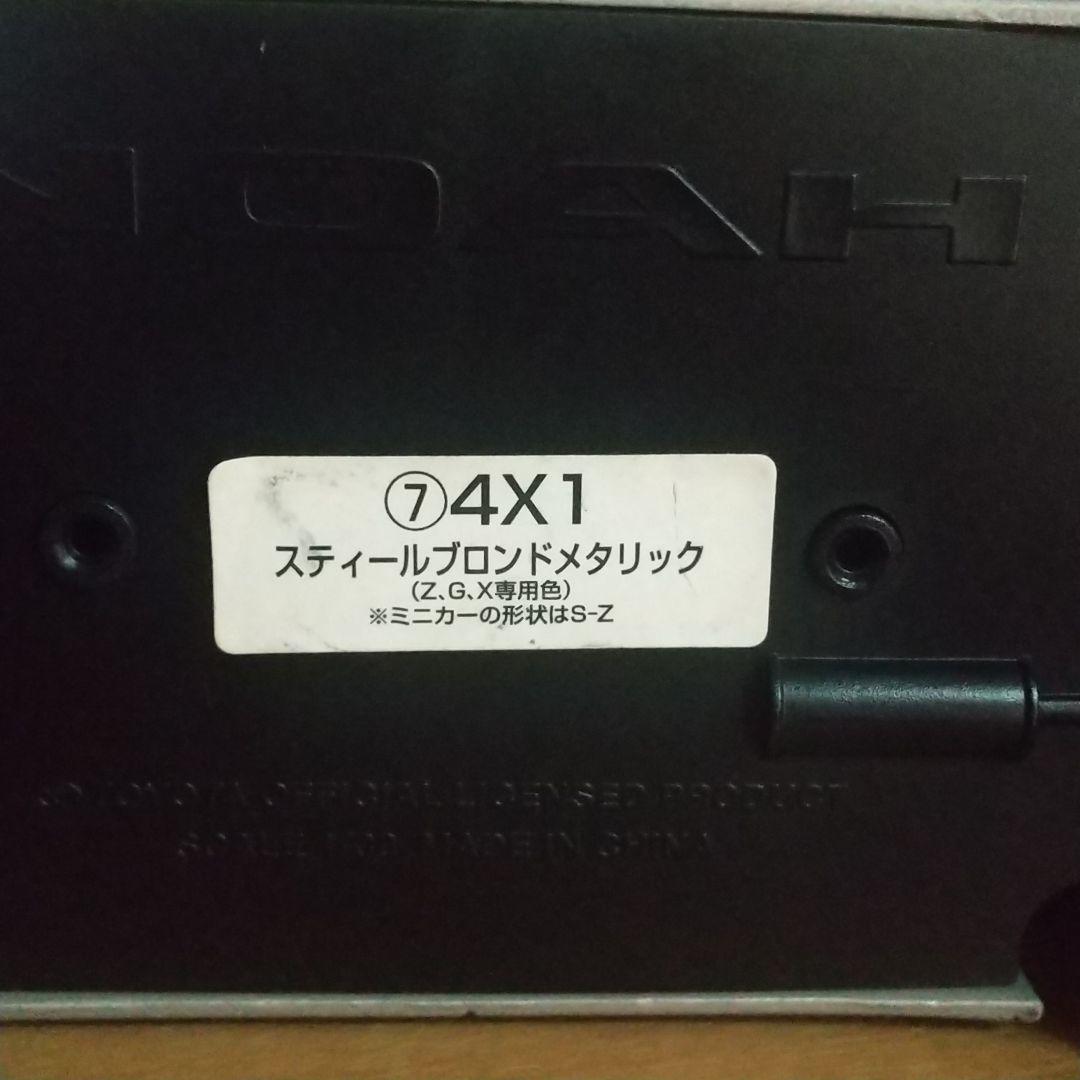 【ディーラー非売品】トヨタ ノア カラーサンプル スティールブロンドメタリック