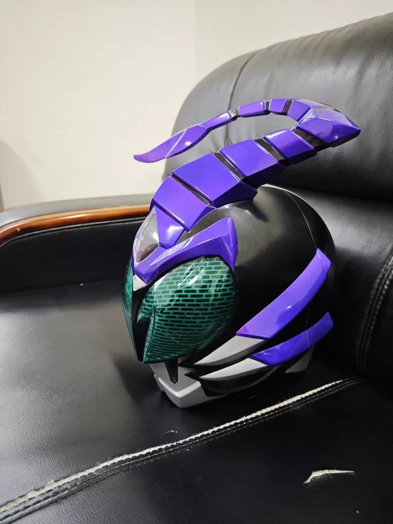 大人用着用可能仮面ライダーサソード ヘルメット 1/1 コスプレ 特撮 レプリカ