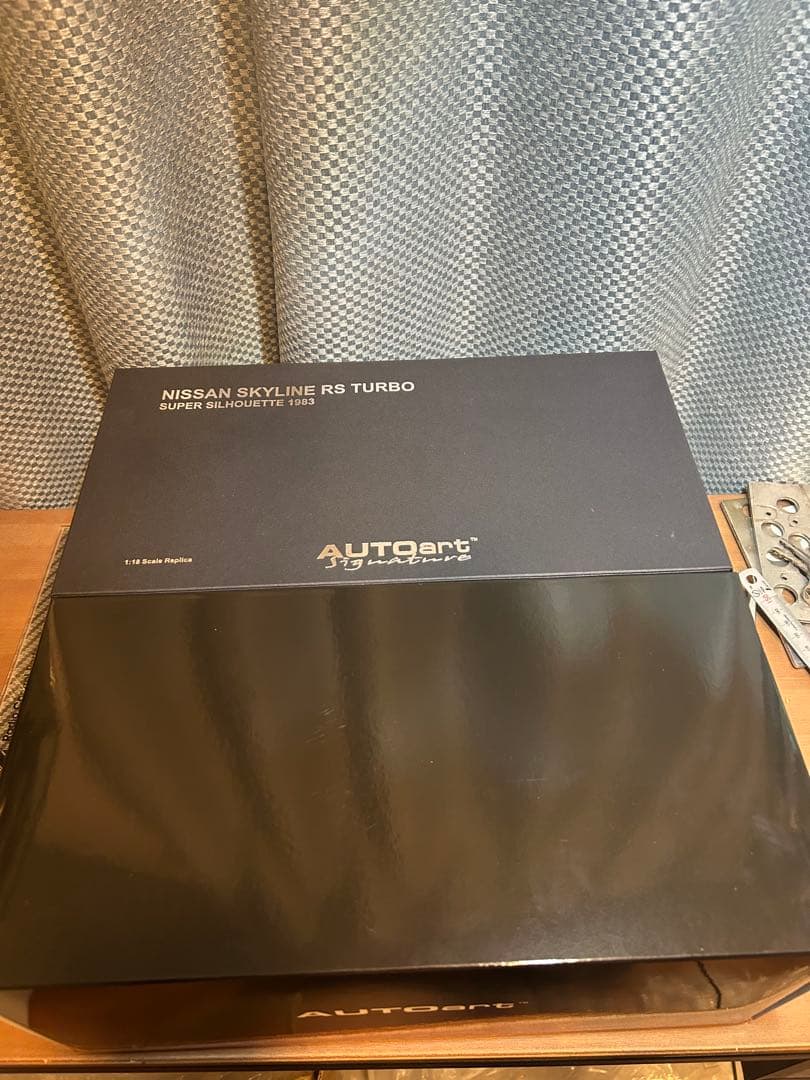 1/18 スカイラインRSターボ スーパーシルエット 82 83