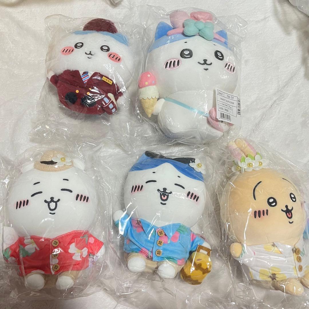ちいかわ　ハチワレ阪急　サンリオ　コラボ　旅行行きたいぬいぐるみs 合計5点