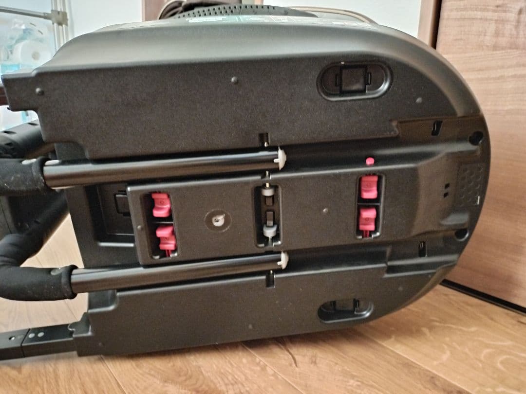 エールベベ　クルット　5iグランス　 ISOFIX チャイルドシート