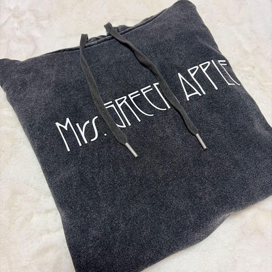 ミセス バベルの塔 フーディ