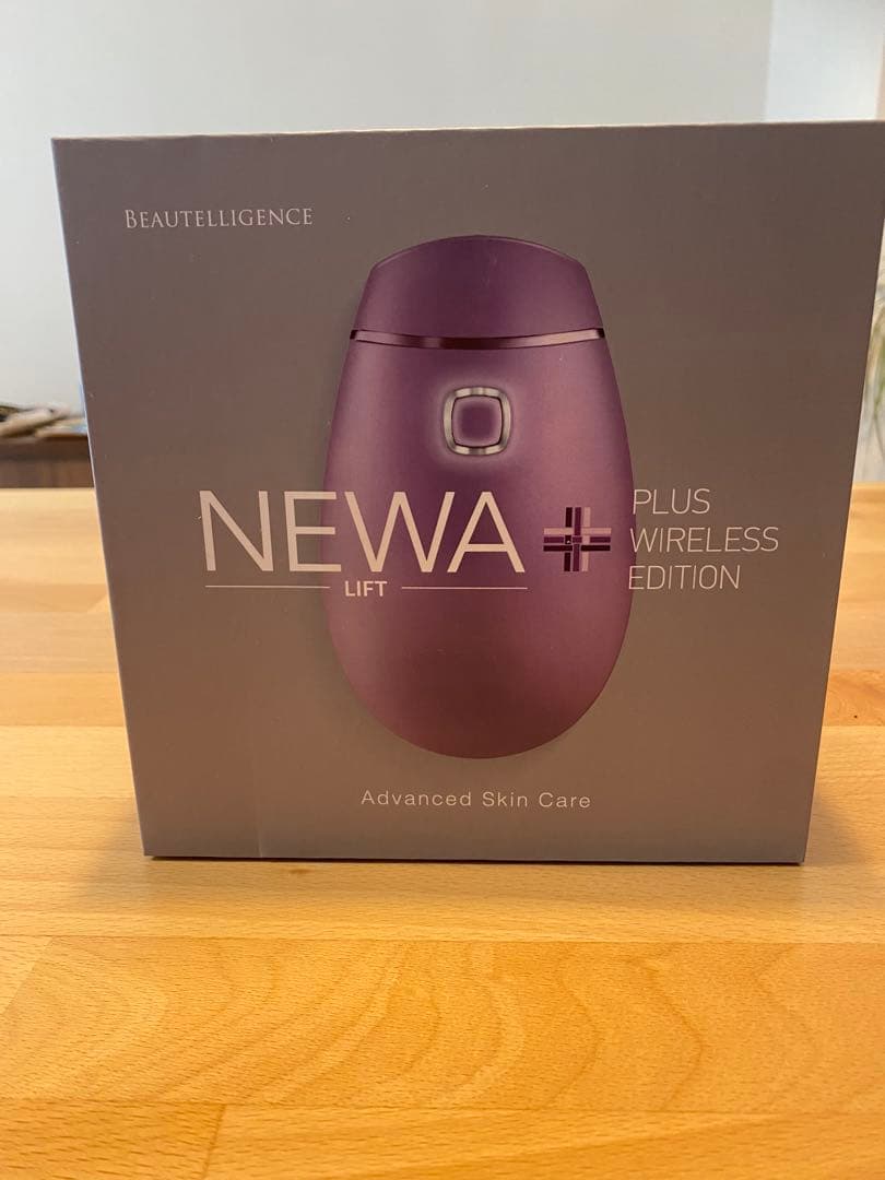 59【美品】NEWA+ 美顔器 パープル　　トリートメントジェル新品1個付き