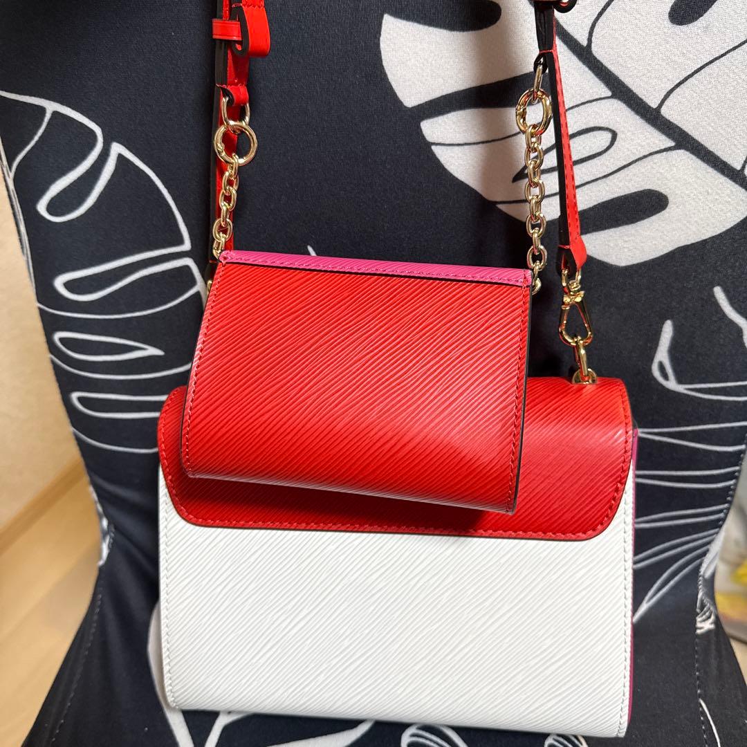 (Hide)V字ロゴ ショルダーバッグ セット