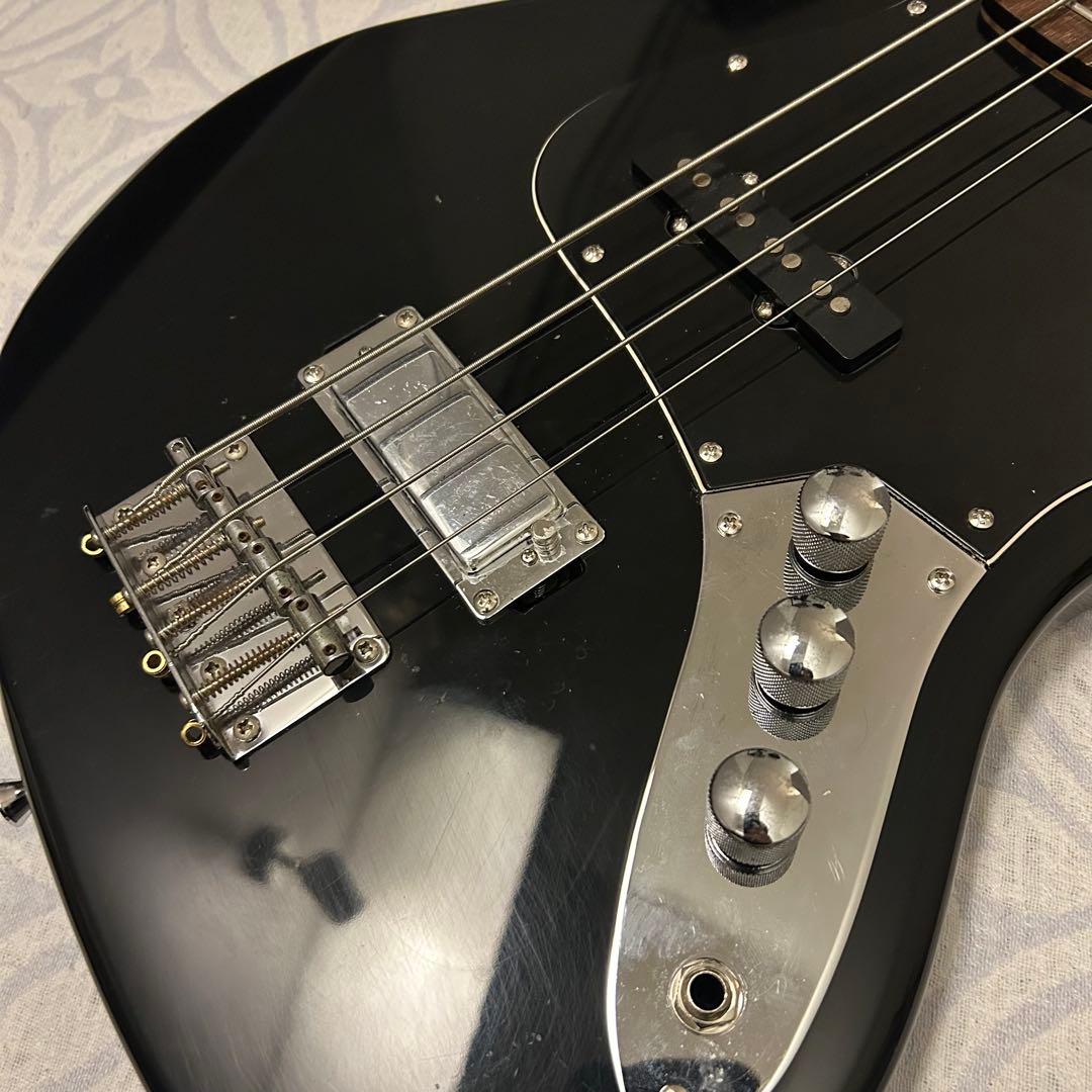 ジャズベースタイプ　オールブラック　リアピックアップハム化‼︎‼︎