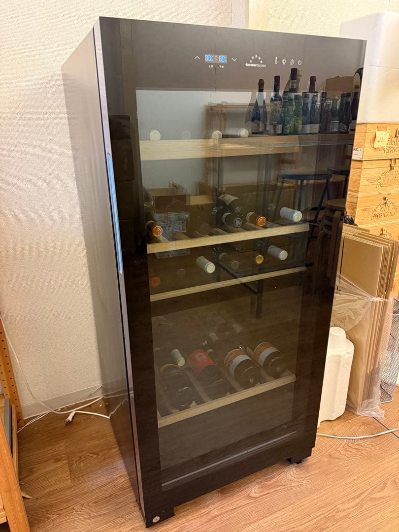 ワインセラー フォルスター デュアル FJN-210G 82本 温度2段階