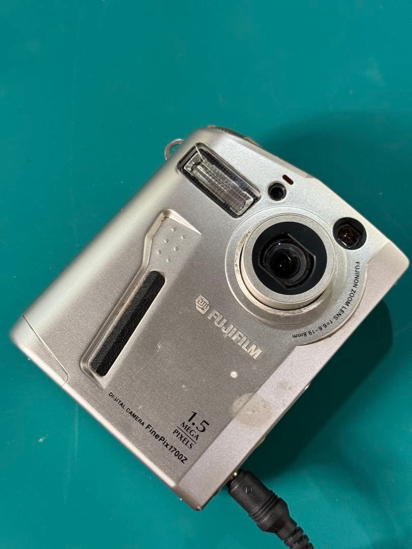 FUJIFILM FinePix 1700Z ファインピクス