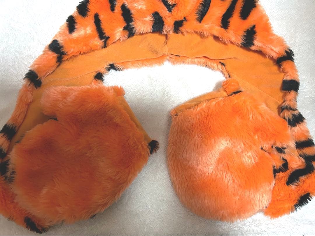 ティガー　マフラーキャップ　ファンキャップ　ディズニー　帽子