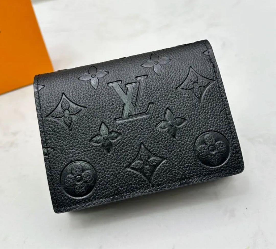 Louis Vuitton ブラック 短財布