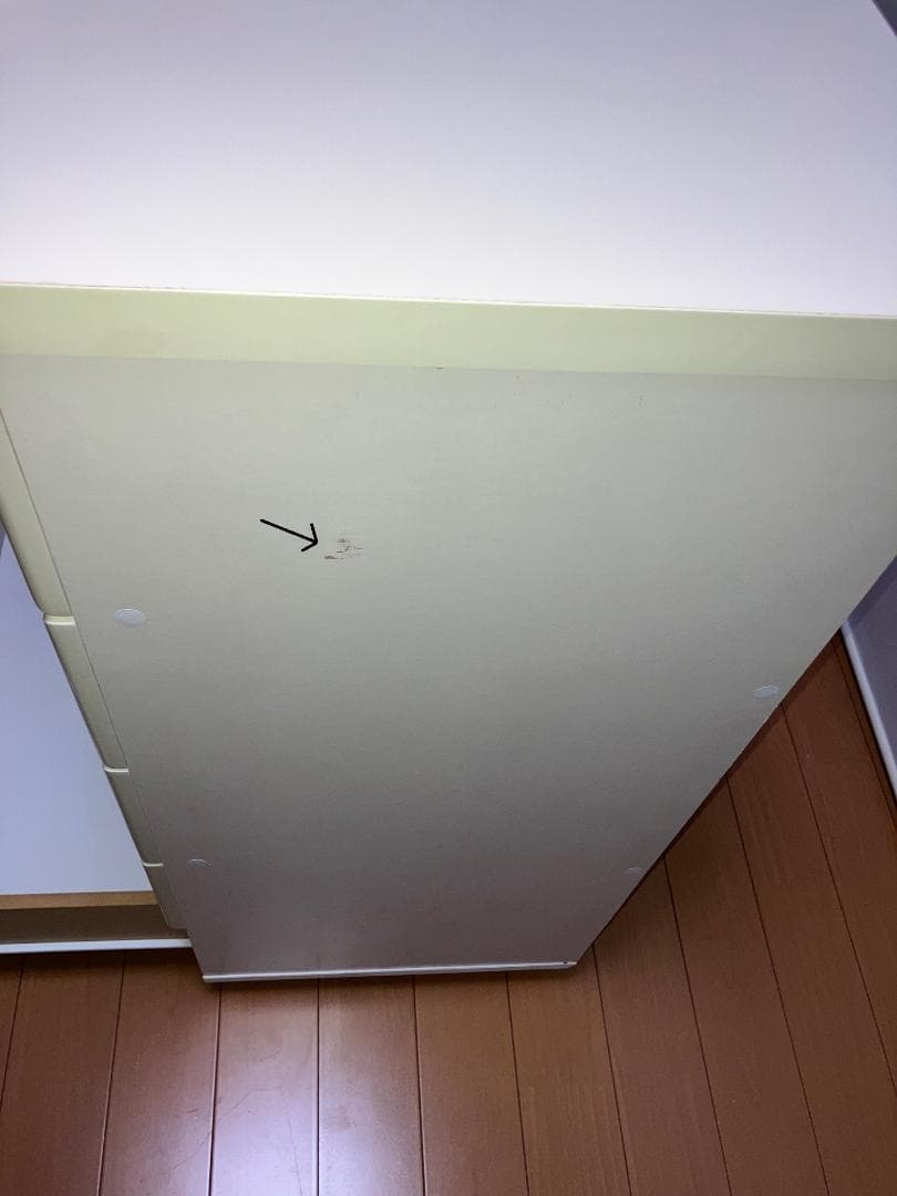 ホワイト鏡面チェスト取手付き 5段 幅60cm高さ90㎝/タンス