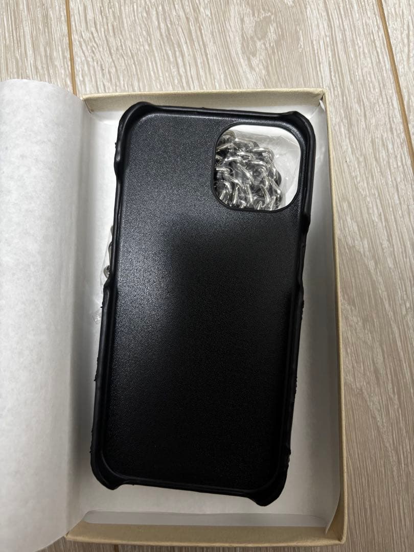 ダーリッチ　キルティングビジューiPhoneケース　iPhone15