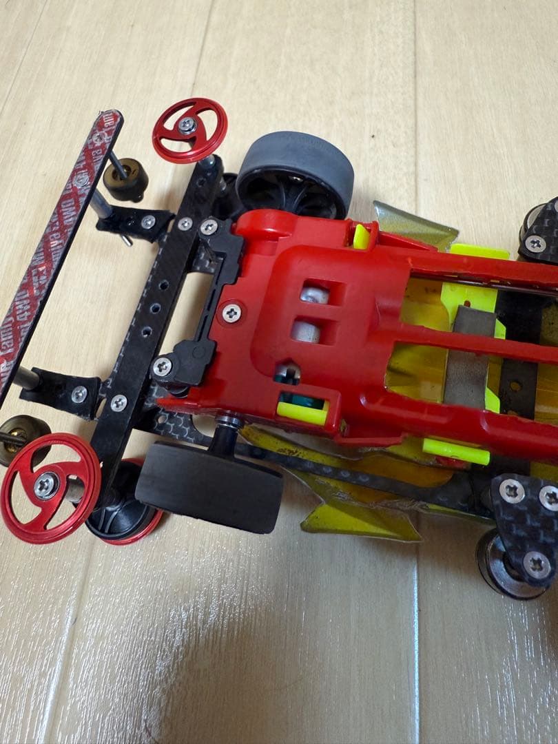 引退品　赤VS 正規品ほぼフルカーボン