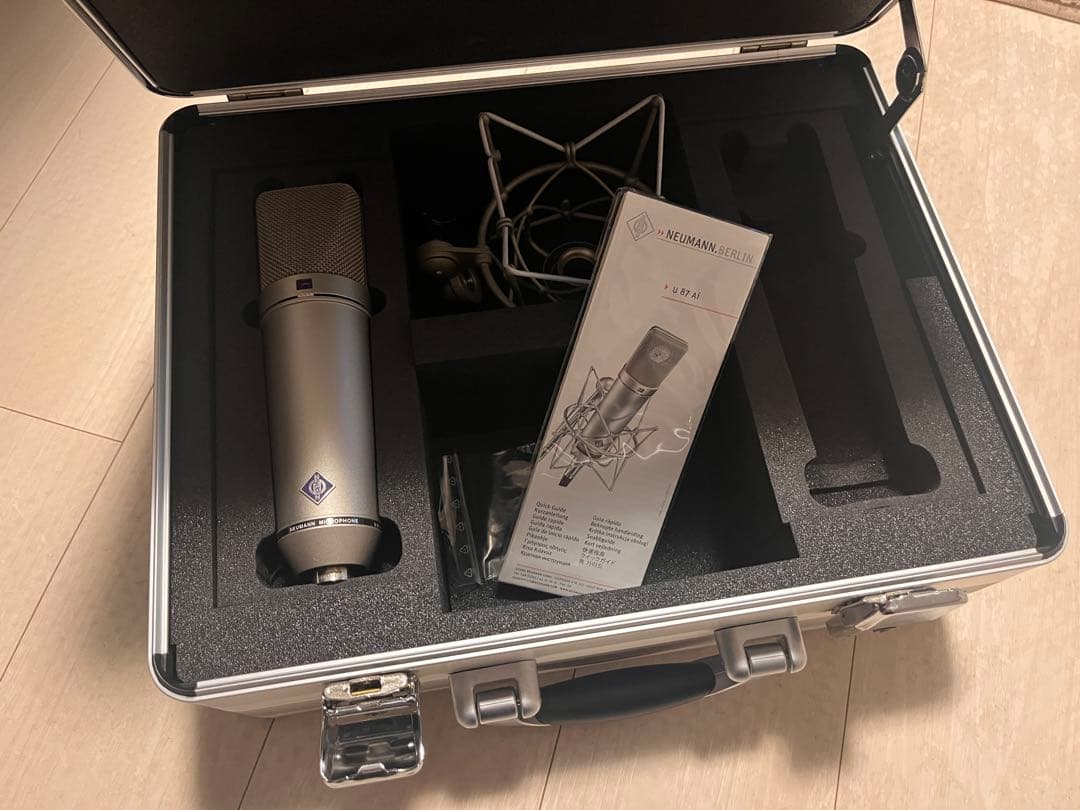 ノイマンU87Ai 【ケース＋ショックマウント付】