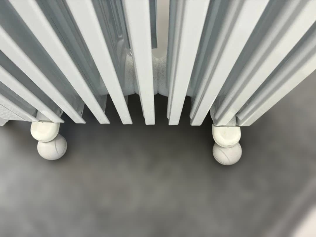 DeLonghi デロンギ　アミカルド　オイルヒーター