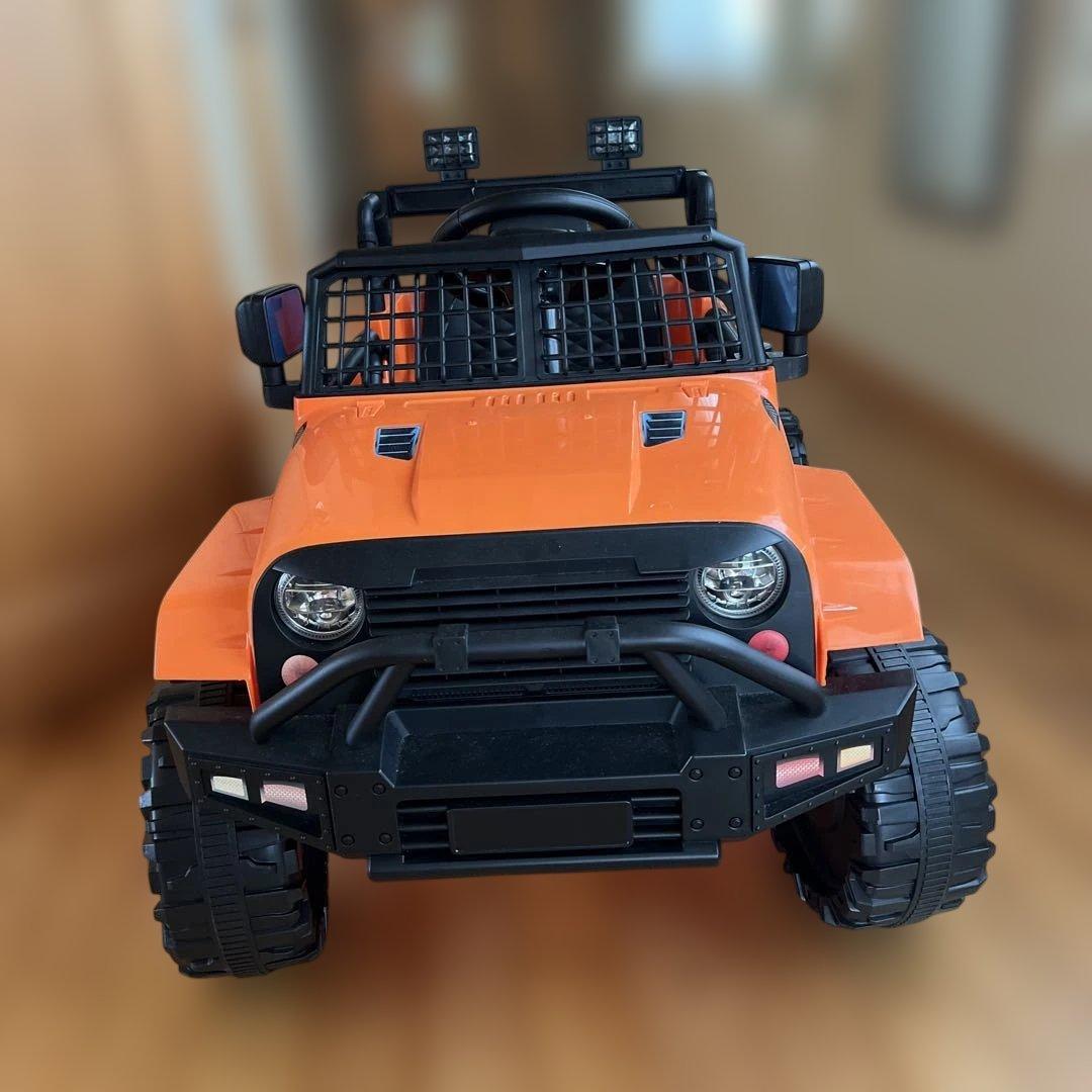 ゴ*ン様 オレンジ色オフロード電動乗用ラジコンカー